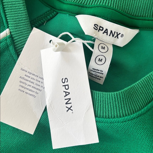 SPANX AIR PIQUE LONG SLEEVE CREWNECK TOP - Picture 4 of 4